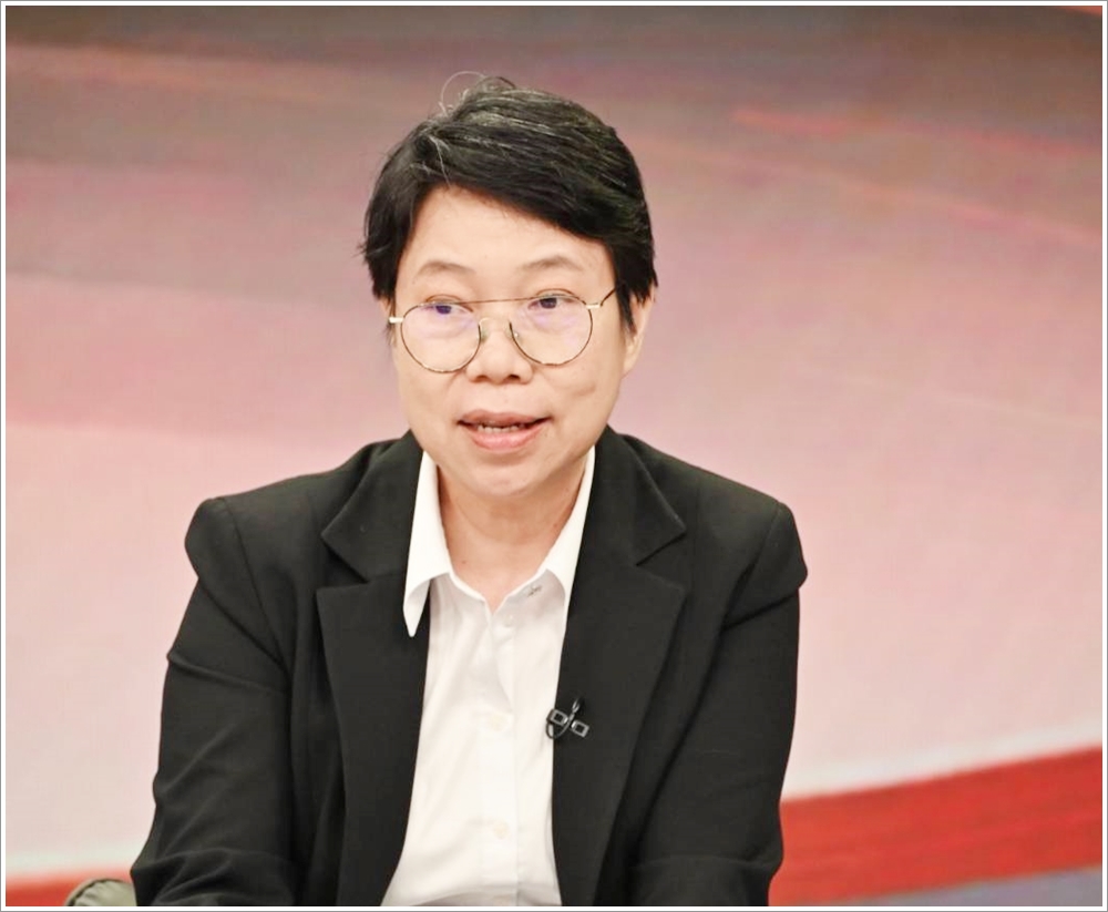 รองอธิบดีกรมบังคับคดีให้สัมภาษณ์ในรายการ “สนามเป้า บรรเทาทุกข์” ทางสถานีวิทยุโทรทัศน์กองทัพบก ช่อง 5